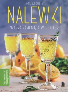 Nalewki natura zamknięta w butelce