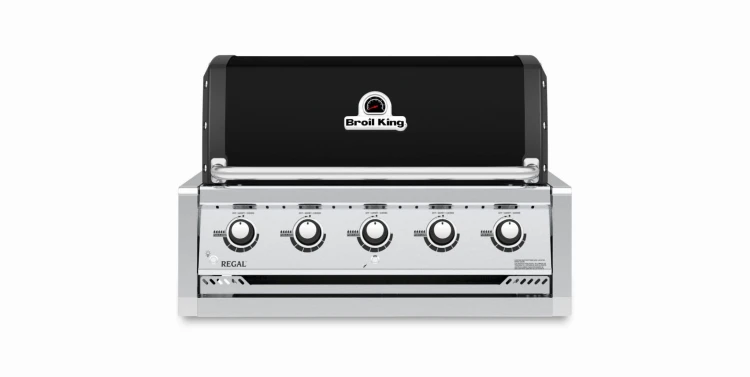 BK_Built-Regal_520_przodem_polgrill_21.jpg