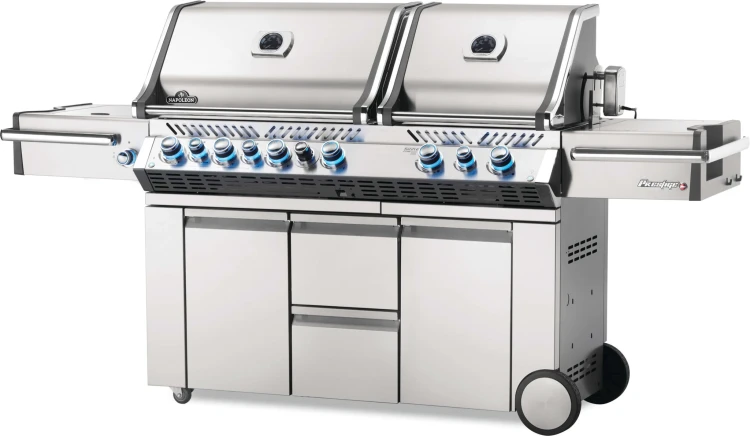 Polgrill-grill-prestige-pro-825-napoleon.webp