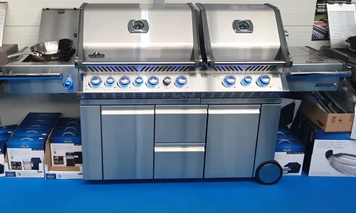 Polgril-Grill-Napoleon-Prestige-PRO-825-ekspozycja_pol.webp