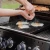 Polgrill-11943-plancha-zeliwna-emaliowana-dwustronna-baron-crown22.webp
