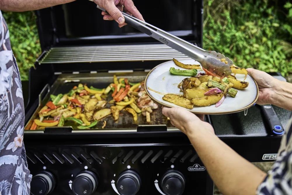 grill gazowy Freestyle 425 DSBPK