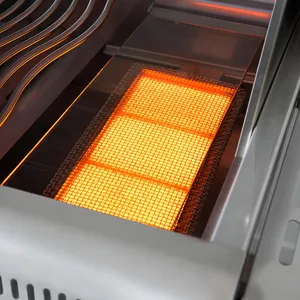 Palnik podczerwieni w grillu gazowym Napoleon